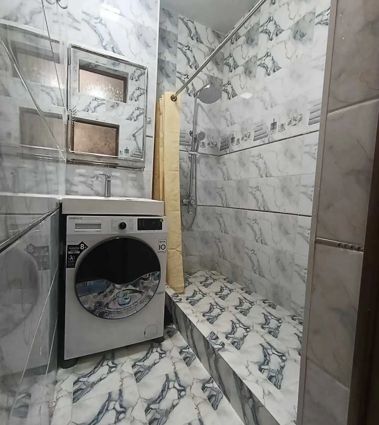 2-комн. квартира, 3 этаж, 79м², Фирдавси