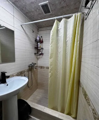 3-комн. квартира, 1 этаж, 70 м², сино
