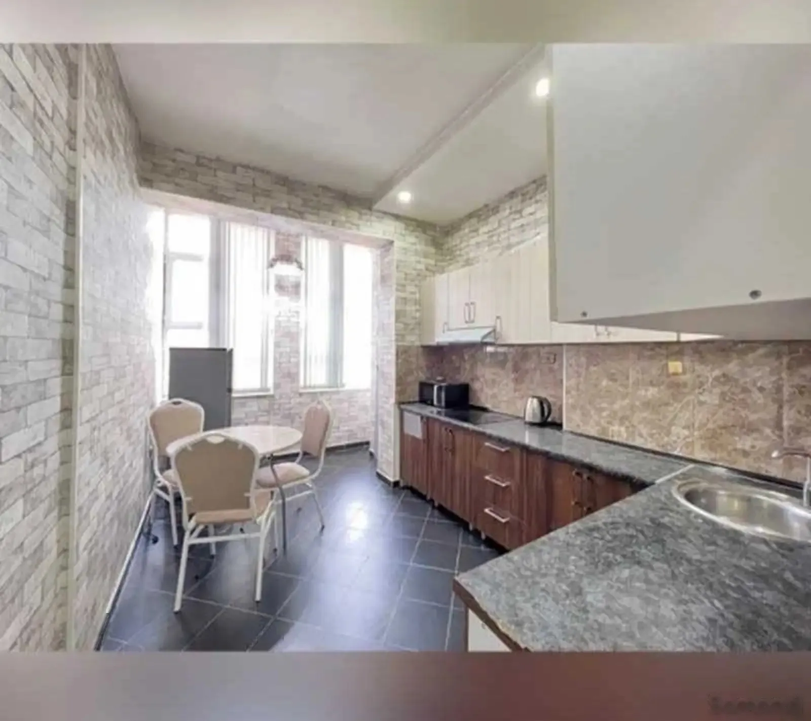 2-комн. квартира, 13 этаж, 63м², И.Сомони