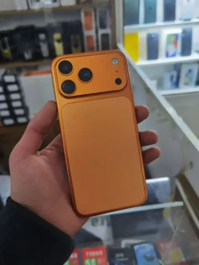 Apple iPhone 17 Pro Max, 1 tb, Cosmic Orange дубликат