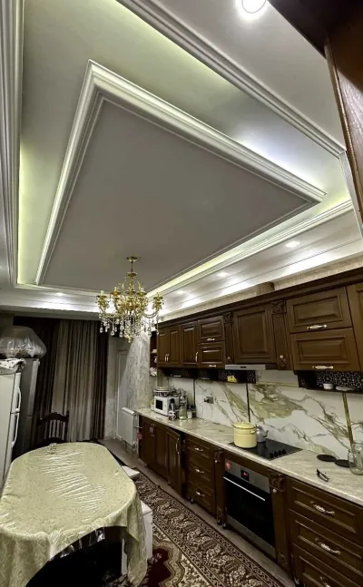 3-комн. квартира, 2 этаж, 130м², И Сомони Сафо