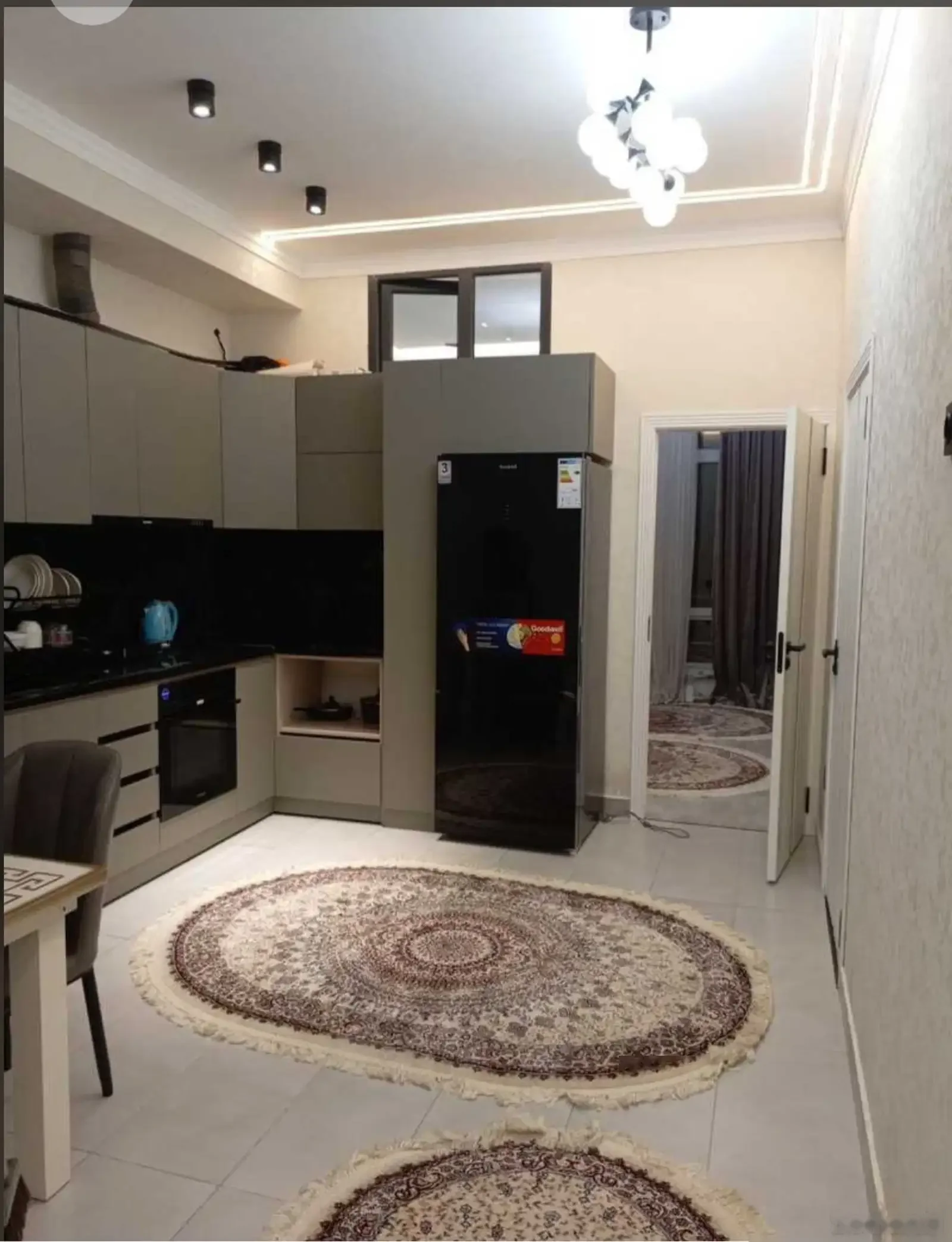 2-комн. квартира, 11 этаж, 70м², Овир