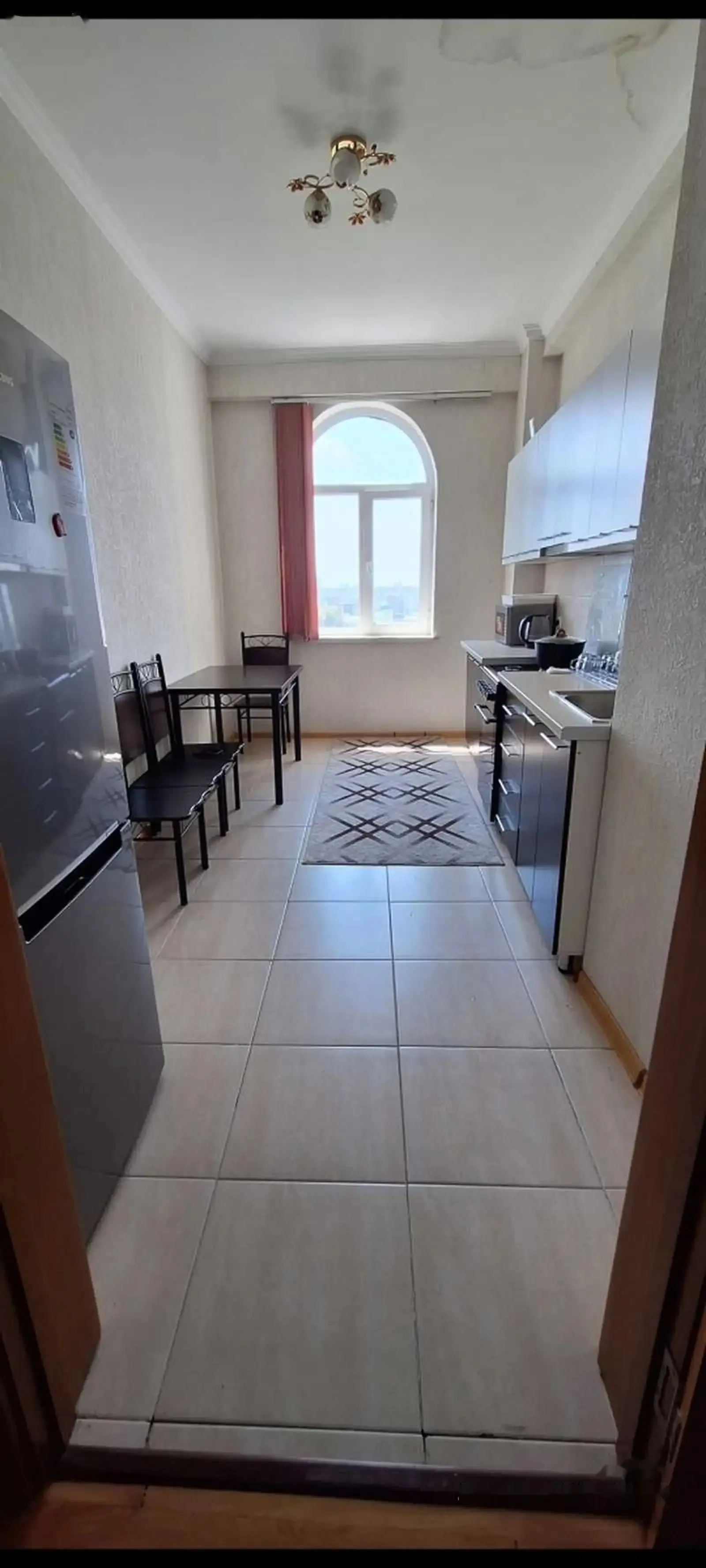 3-комн. квартира, 12 этаж, 90м², И.Сомони дом Сафо