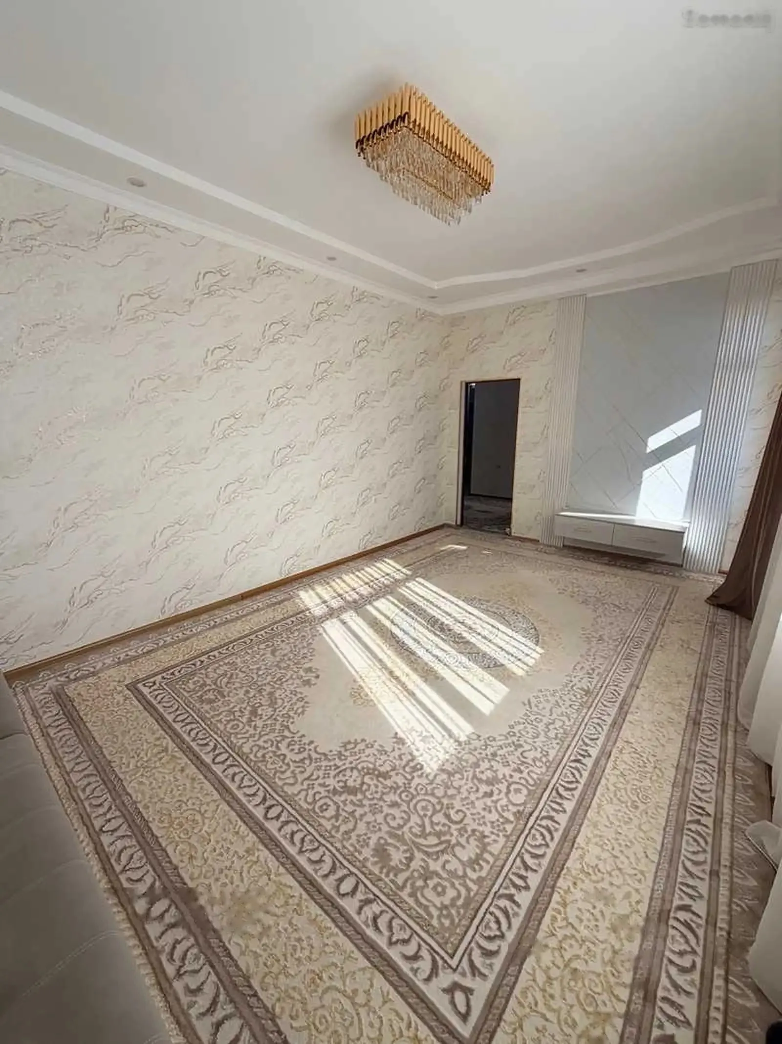2-комн. квартира, 5 этаж, 85м², Сино