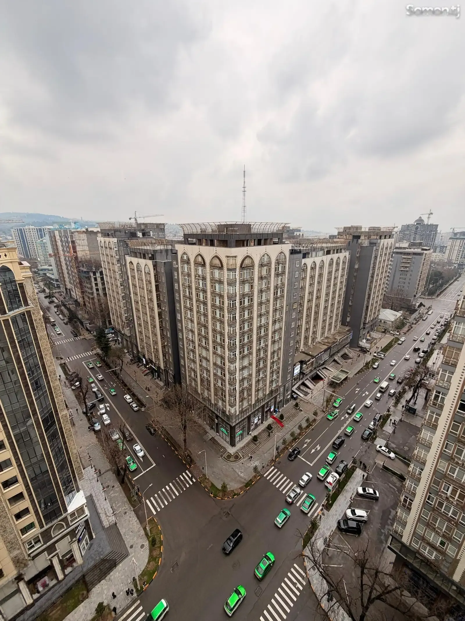 3-комн. квартира, 18 этаж, 87 м², Овир, Дом Пули Сангин, Ёвар