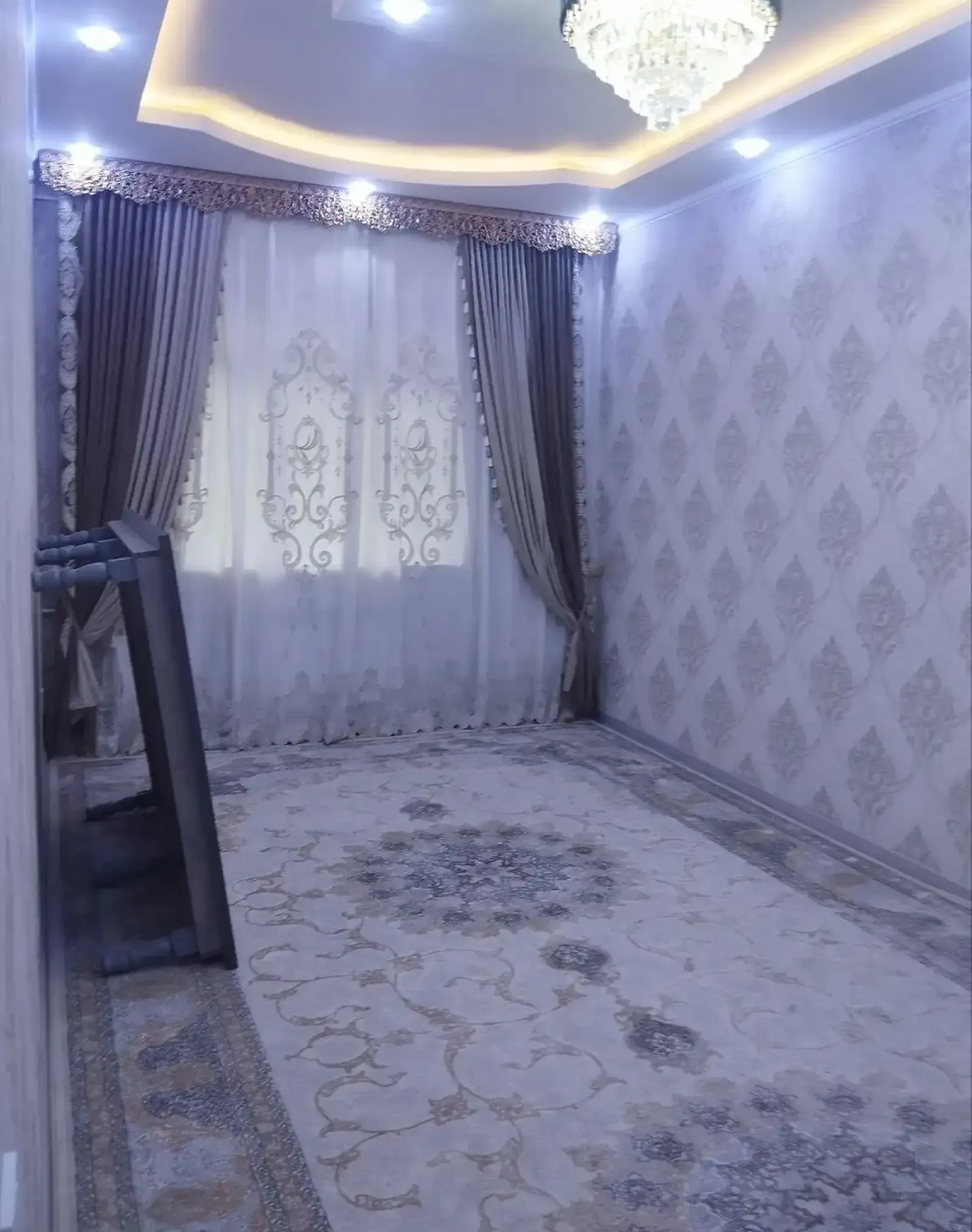 3-комн. квартира, 2 этаж, 105м², Пединститут
