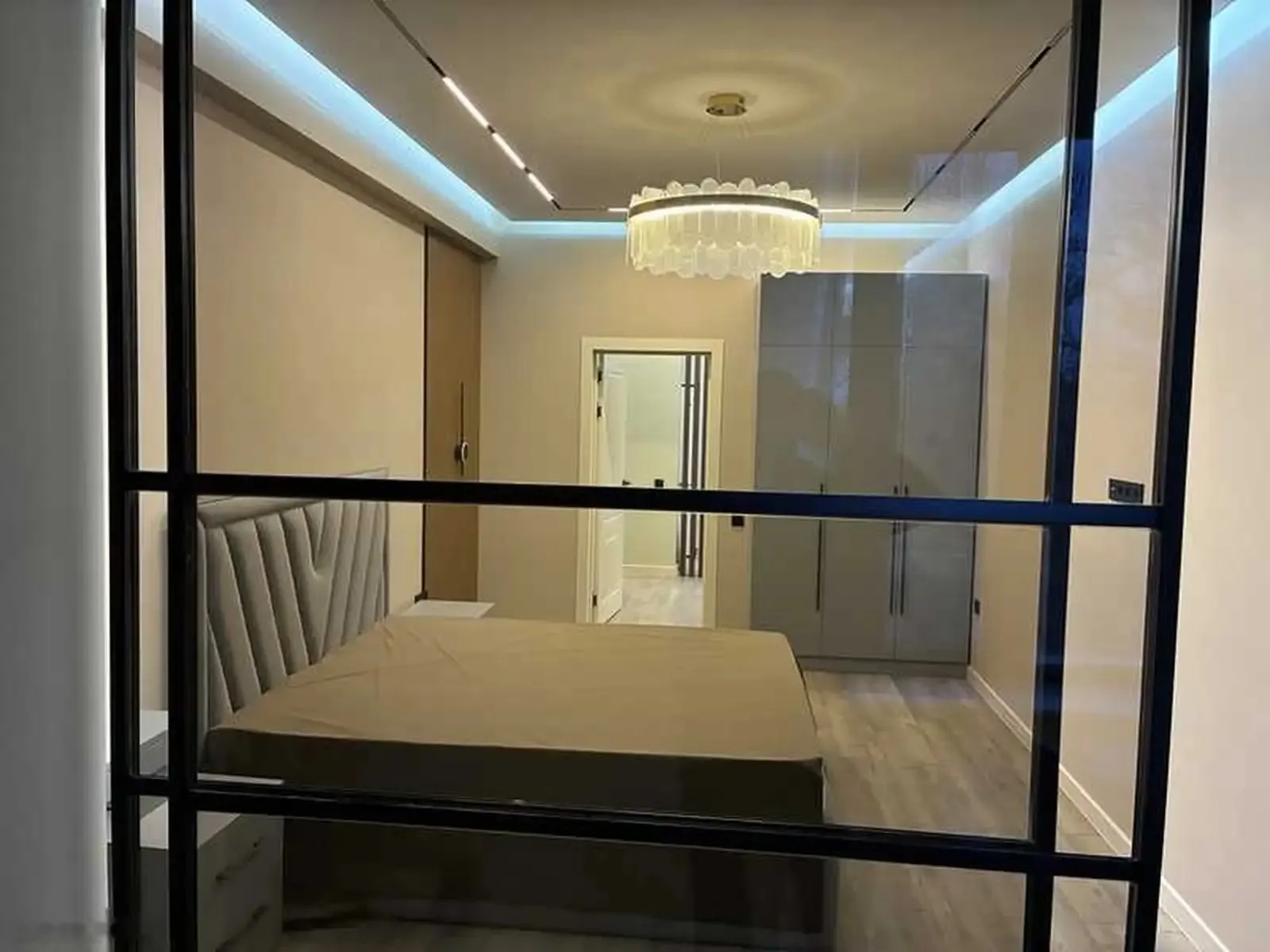 3-комн. квартира, 4 этаж, 98м², 4 рахаи северный