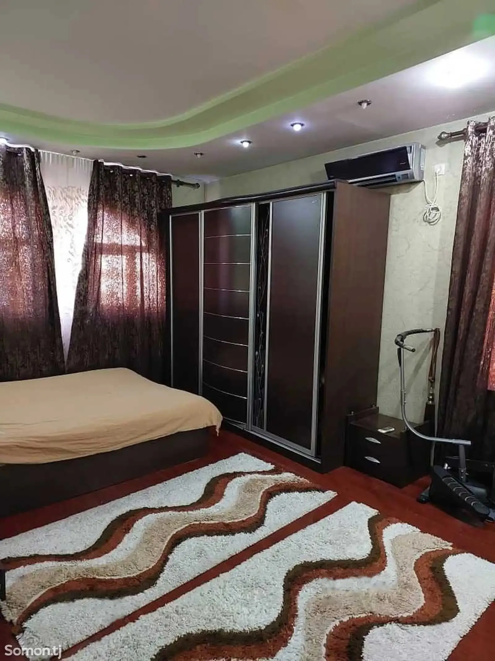 2-комн. квартира, 5 этаж, 90м², Дом печати, Ситора