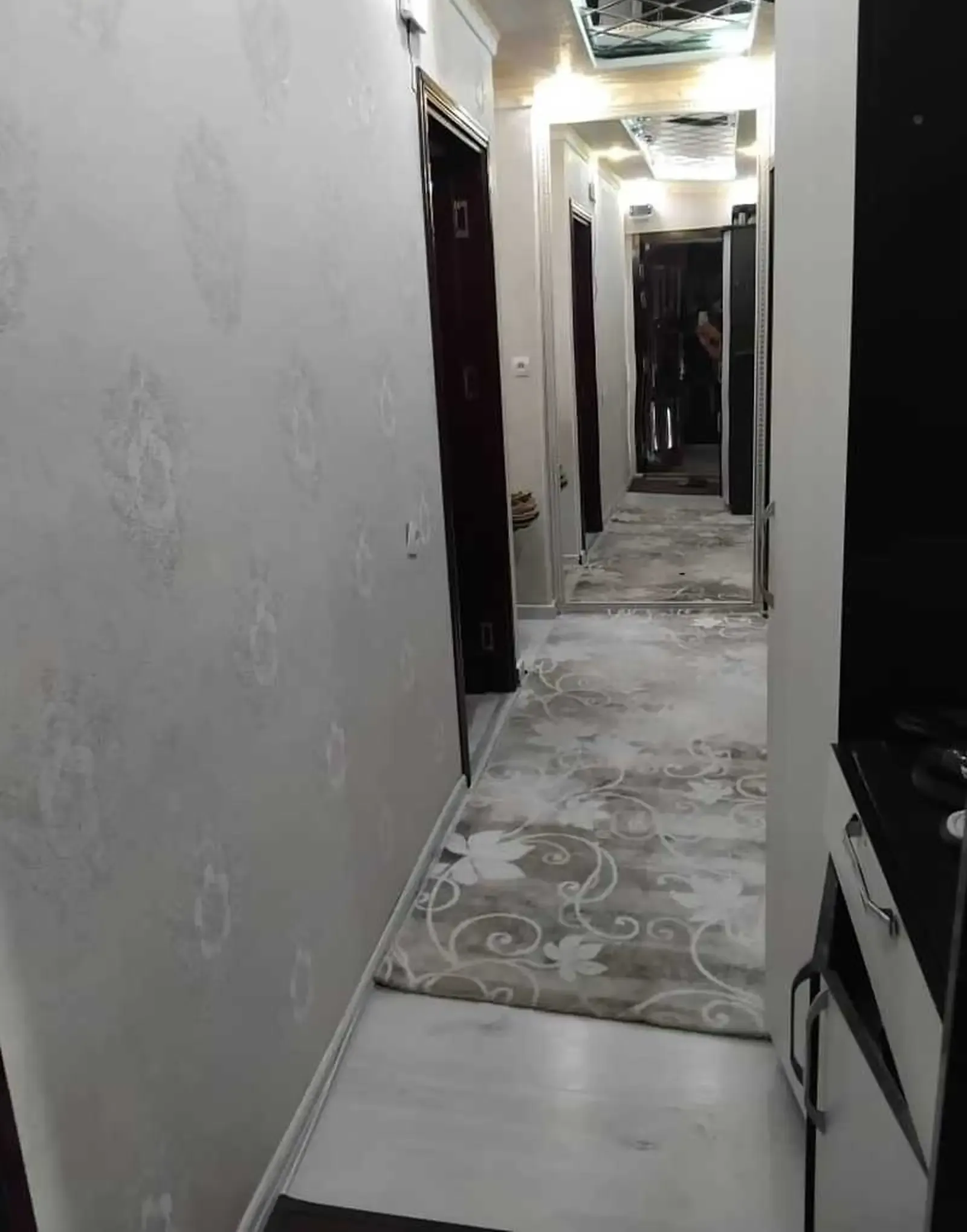 4-комн. квартира, 1 этаж, 90м², Испечак 1