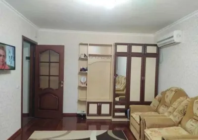 1-комн. квартира, 1 этаж, 30 м², И Сомони