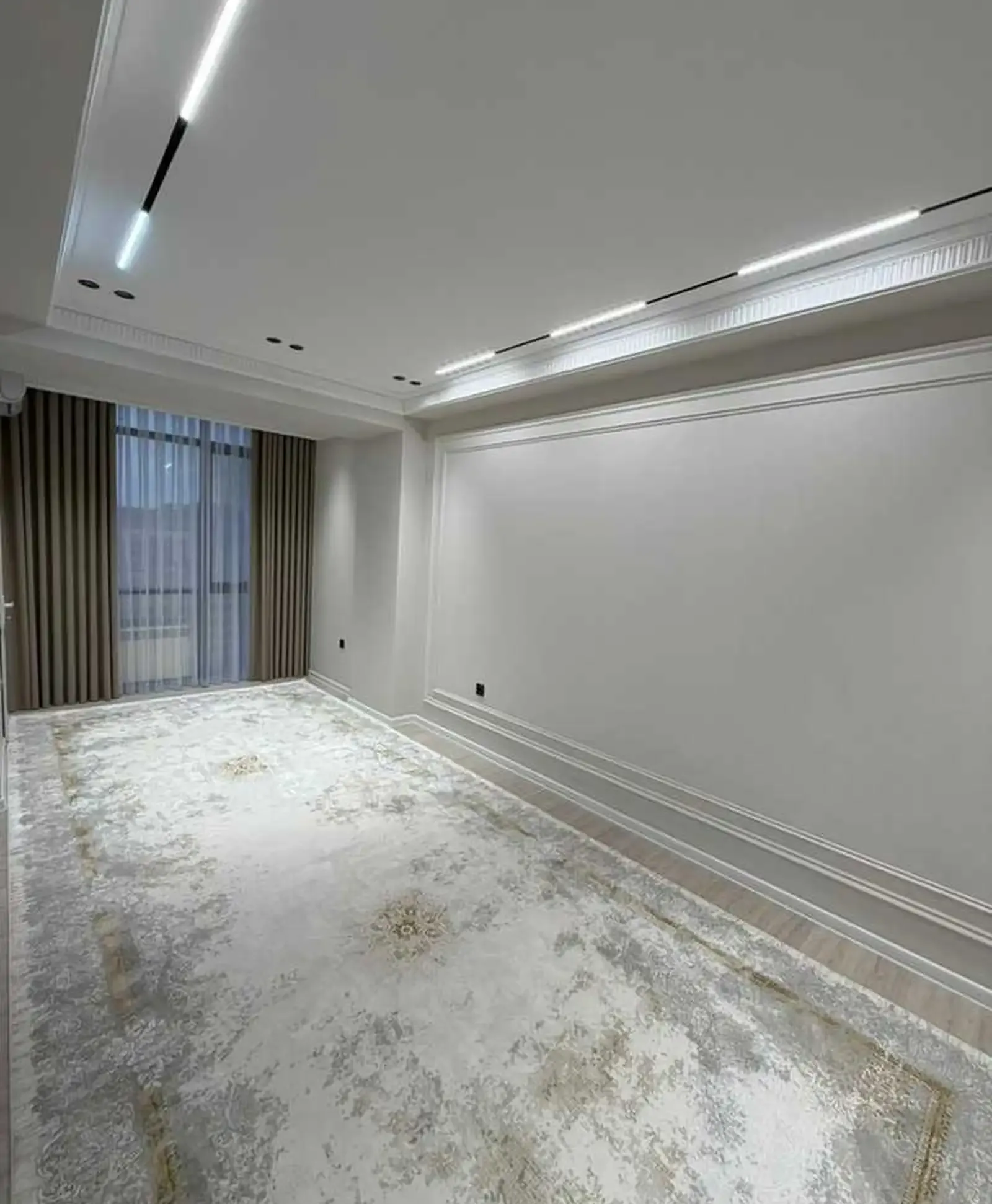 2-комн. квартира, 15 этаж, 102м², поликлиникаи 1