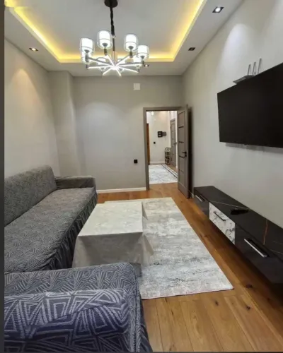 2-комн. квартира, 3 этаж, 55м², Айни чордома