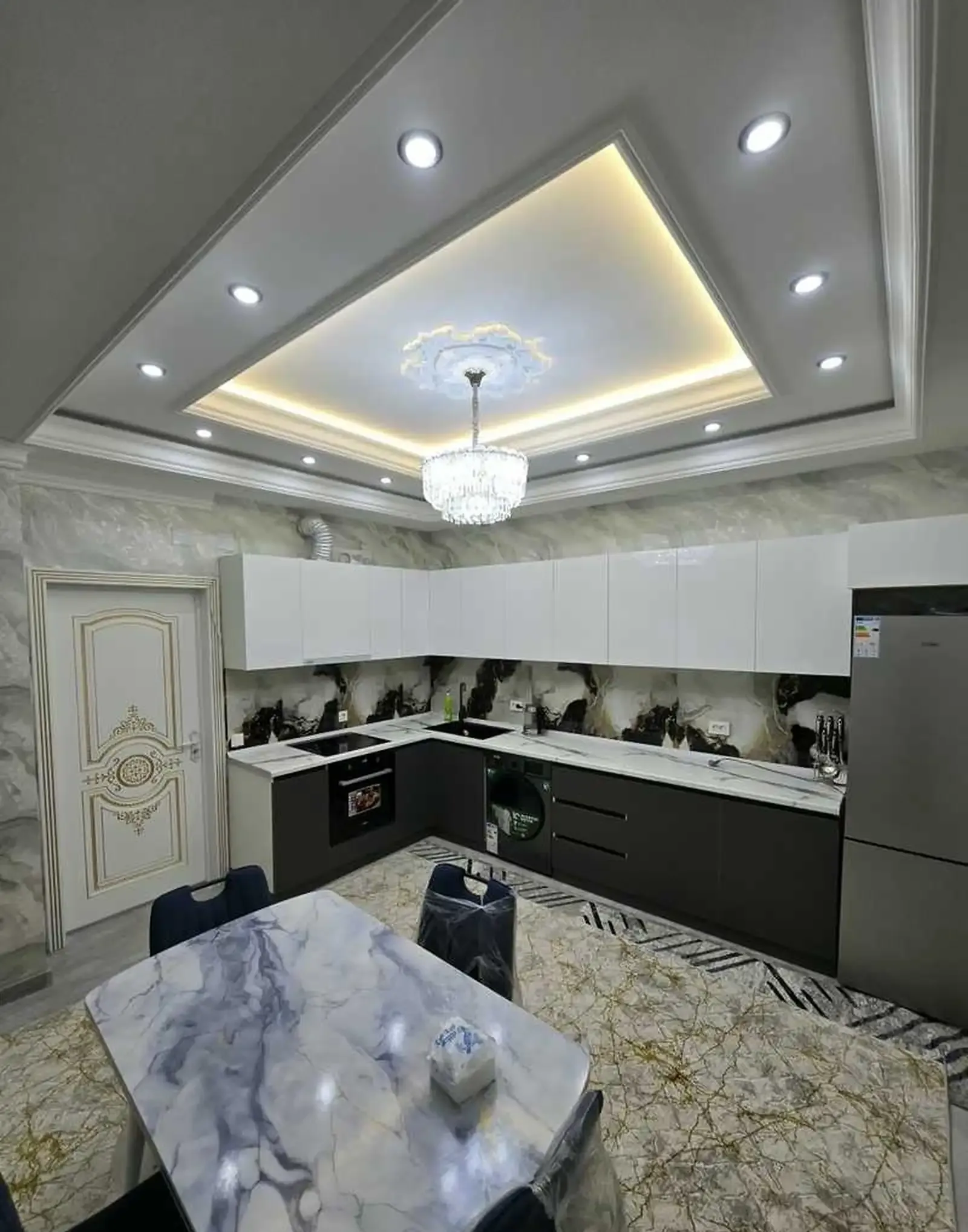 3-комн. квартира, 11 этаж, 125м², Сино