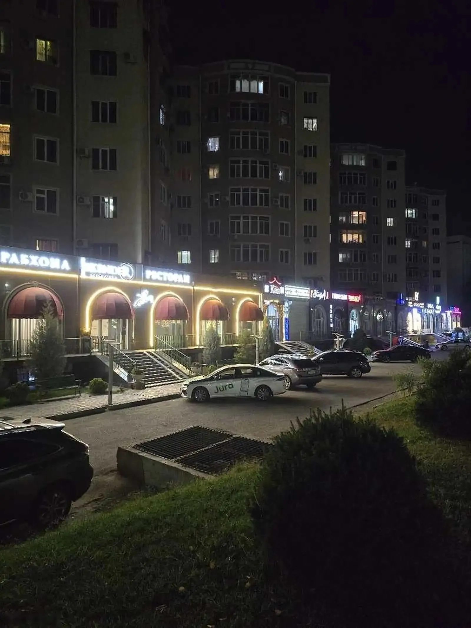 2-комн. квартира, 6 этаж, 69м², Барки Точик