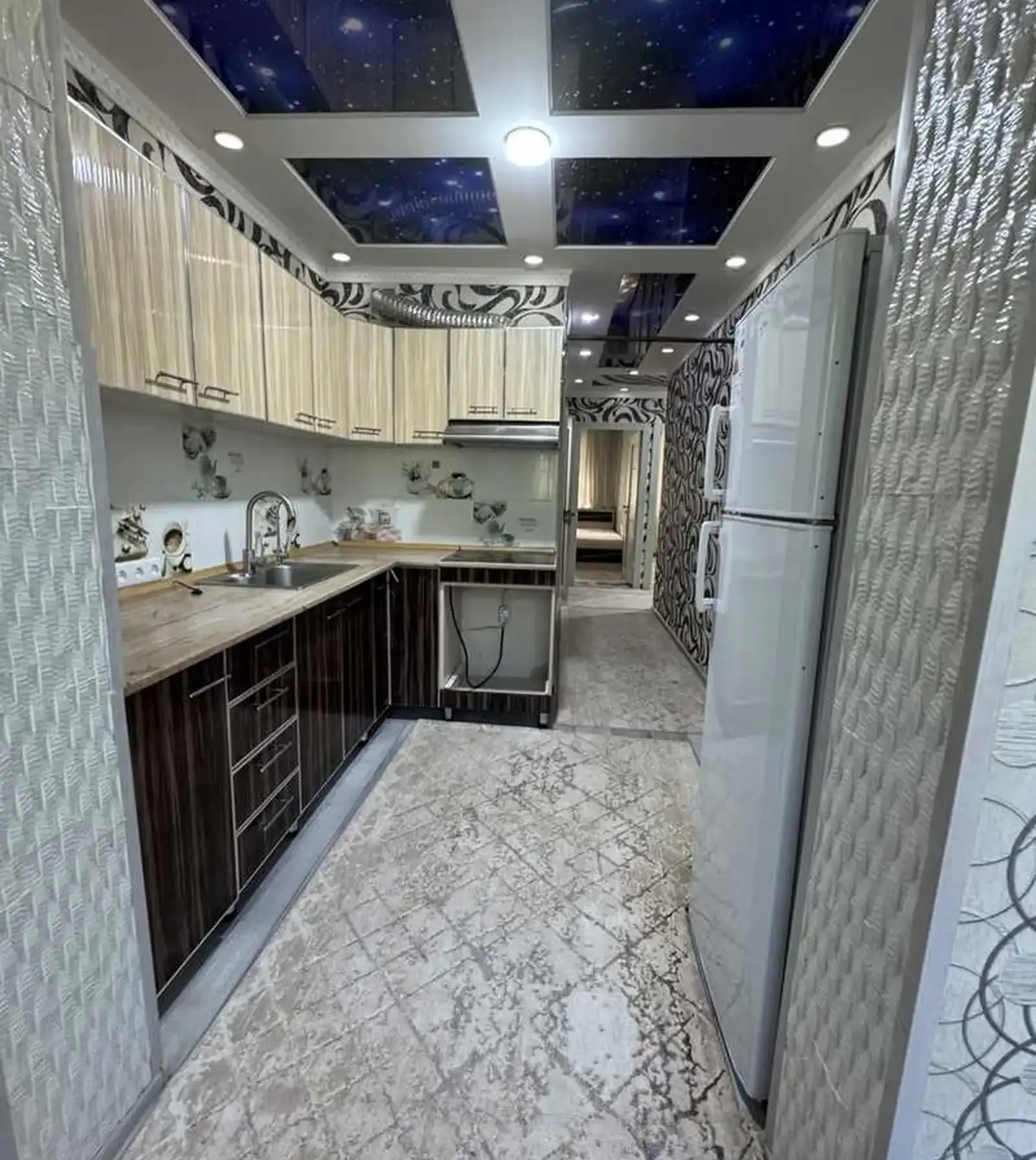2-комн. квартира, 4 этаж, 65м², Профсоюз