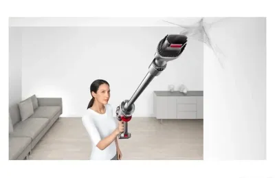 Пылесос Dyson SV18 v10