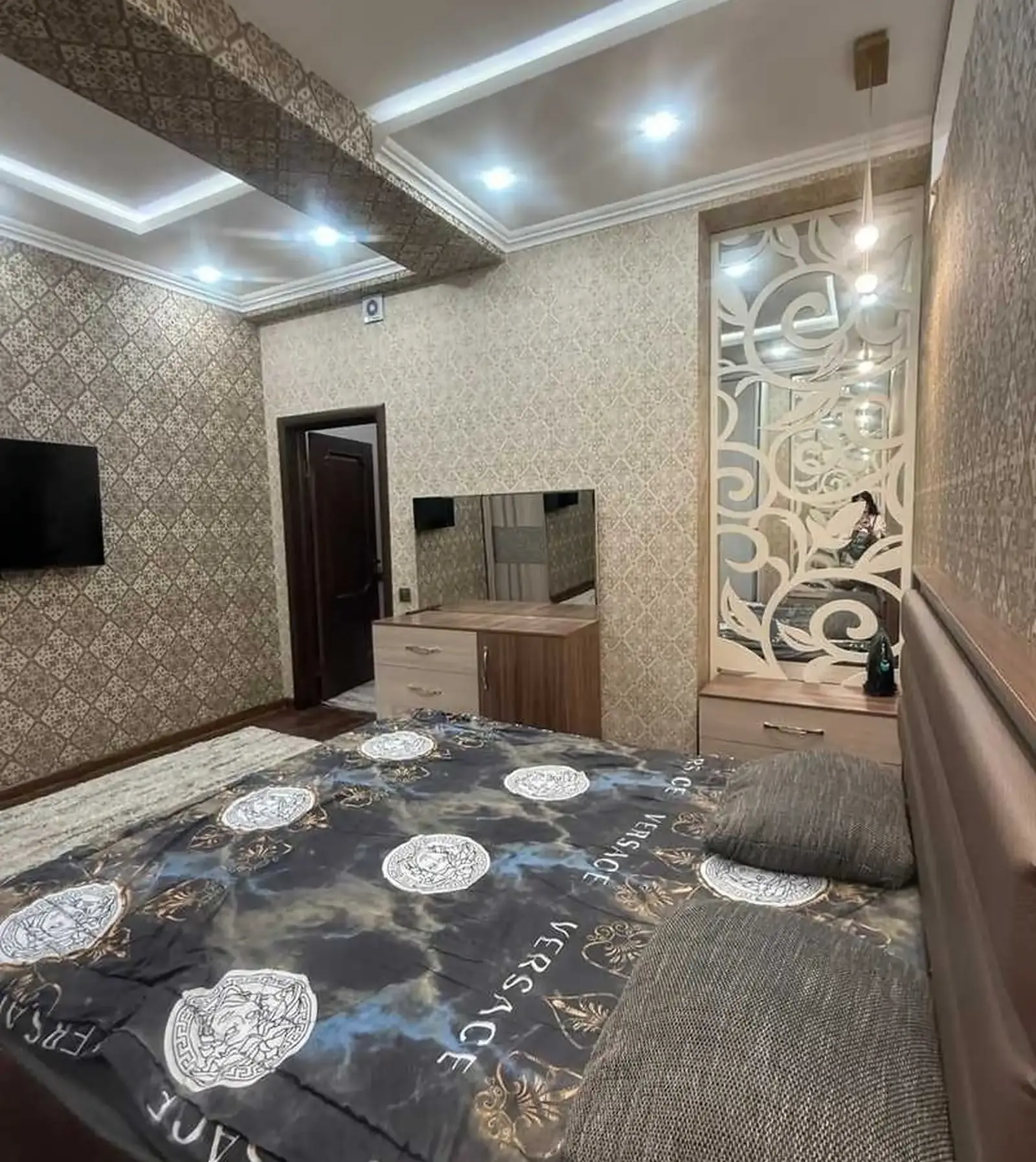 2-комн. квартира, 12 этаж, 71м², Таможенный комитет