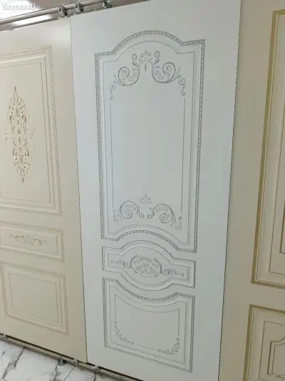 Дверь
