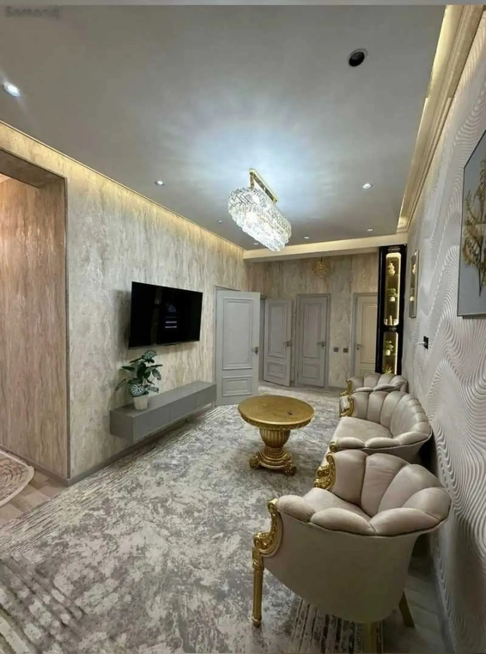 3-комн. квартира, 11 этаж, 105м², Голубой Экран