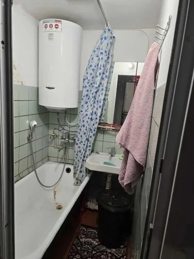 2-комн. квартира, 1 этаж, 67м², 101 мкр