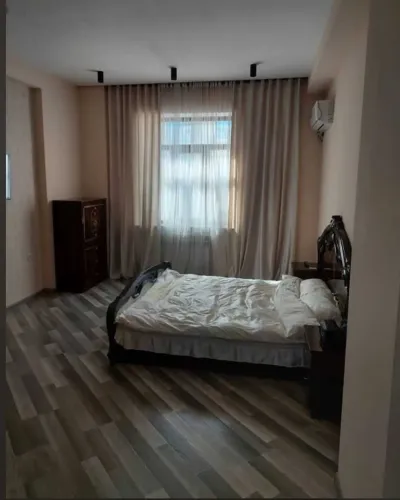 2-комн. квартира, 12 этаж, 105м², И.Сомони дом печать