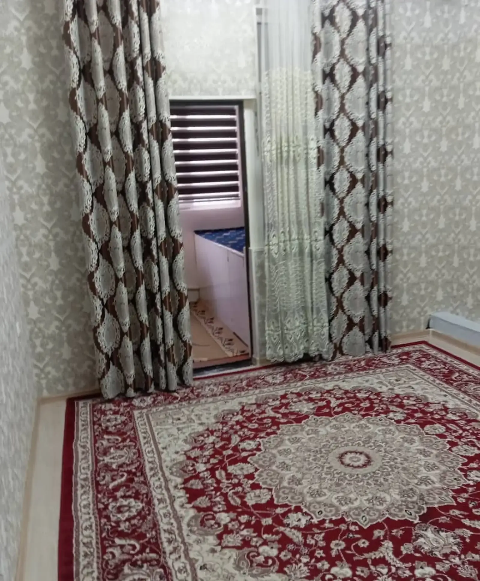 2-комн. квартира, 6 этаж, 55м², Сино, Зарнисор