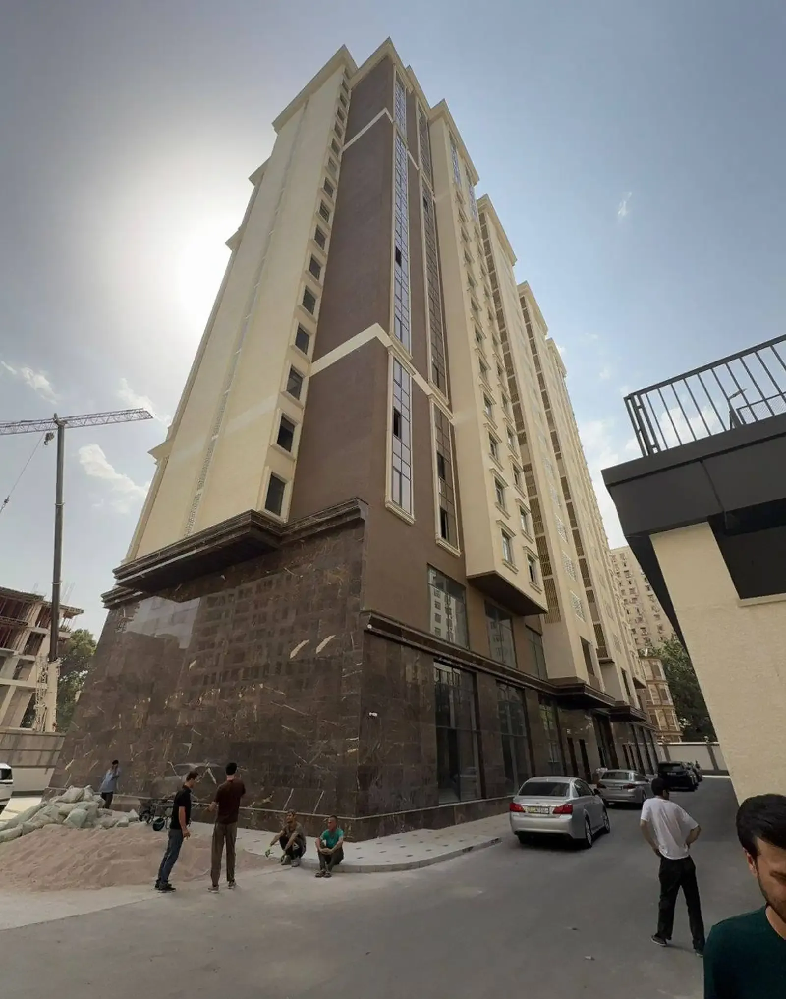 3-комн. квартира, 13 этаж, 164 м², Шохмансур, Альфемо, Элит строй