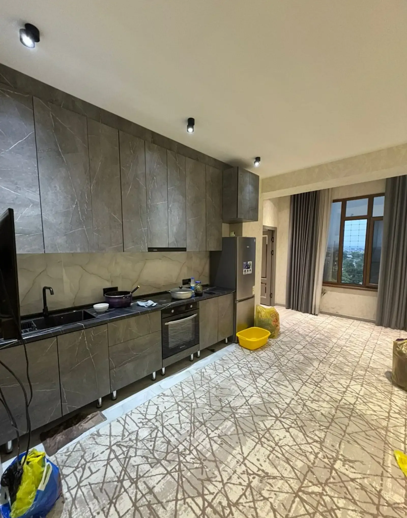 4-комн. квартира, 7 этаж, 125м², СУЛТОНИ КАБИР ЧОРАҲАИ ЮЖНИЙ .