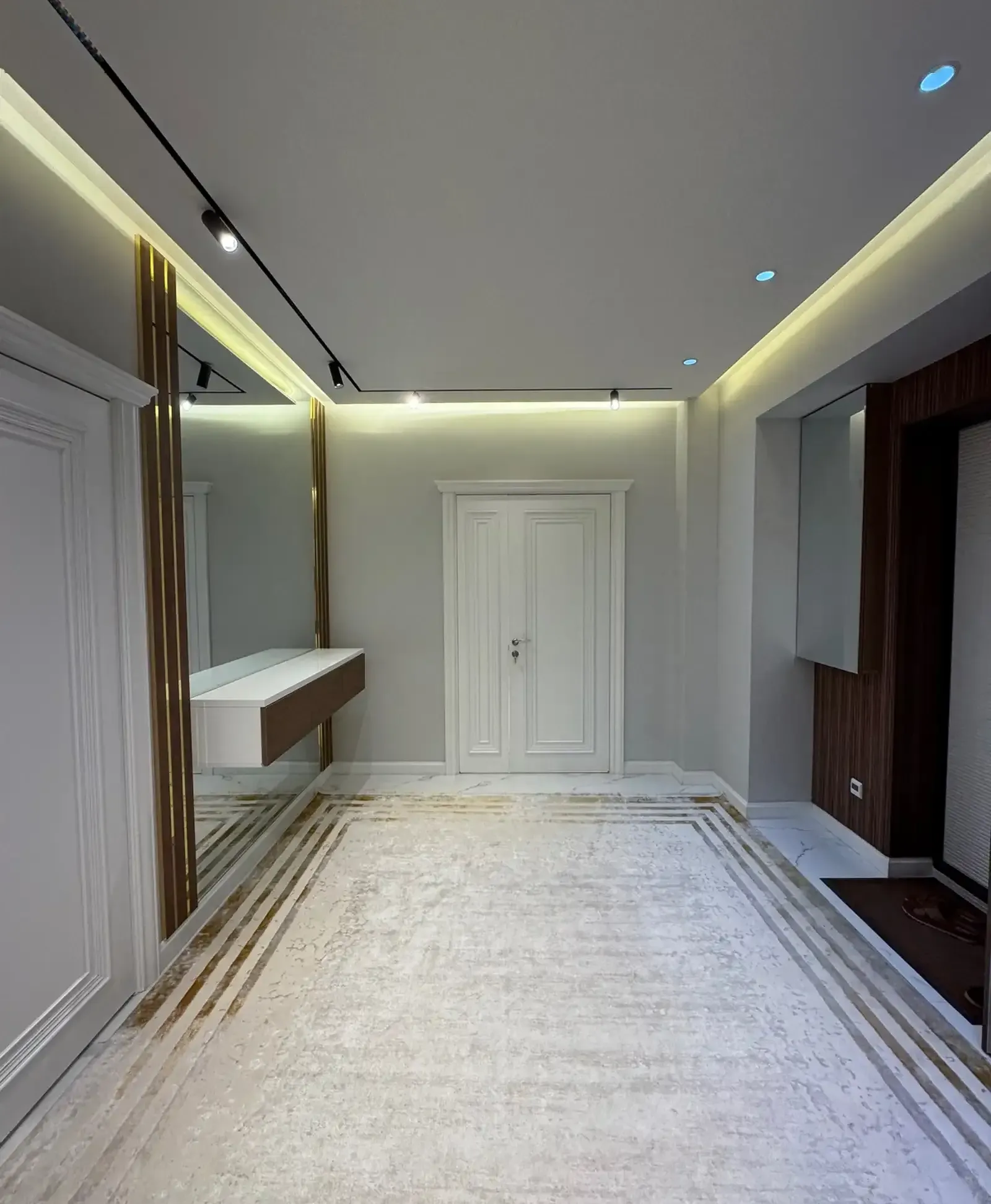 2-комн. квартира, 3 этаж, 110м², Шохмансур/Пайкар