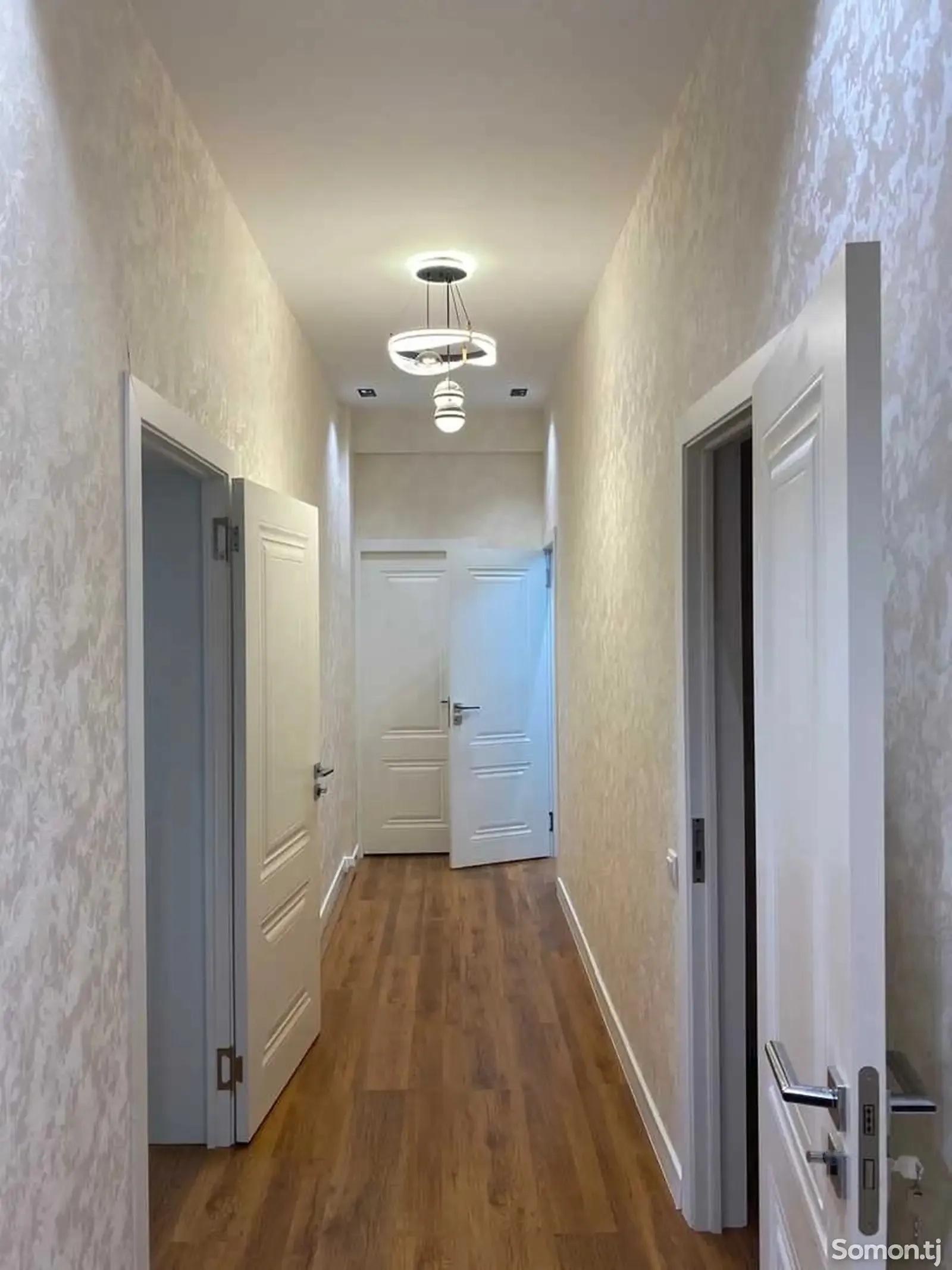 3-комн. квартира, 20 этаж, 60м², Молодёжный