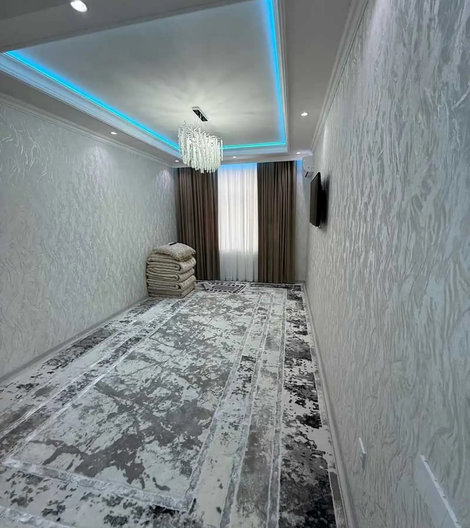 2-комн. квартира, 19 этаж, 84м², шохмансур