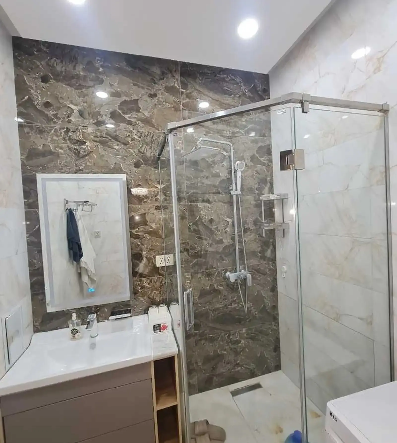 3-комн. квартира, 15 этаж, 93м², Центр