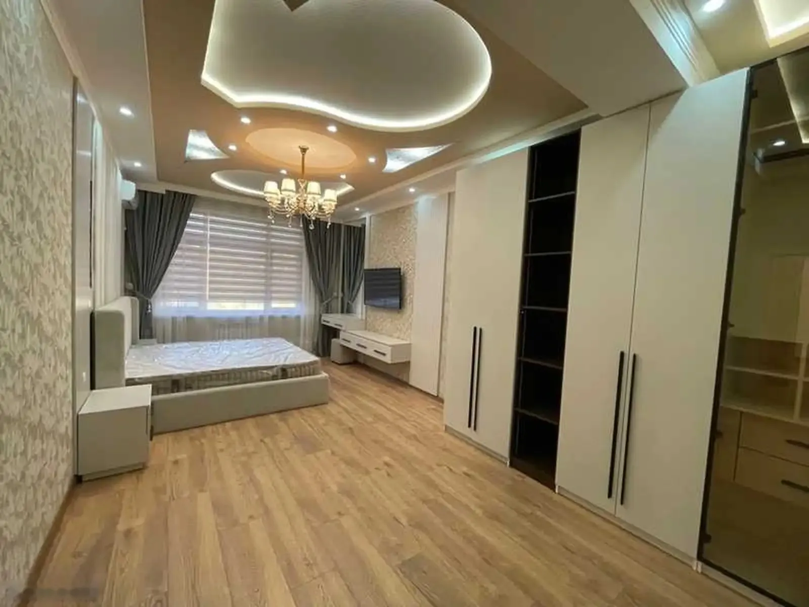 2-комн. квартира, 6 этаж, 100м², И.Сомони