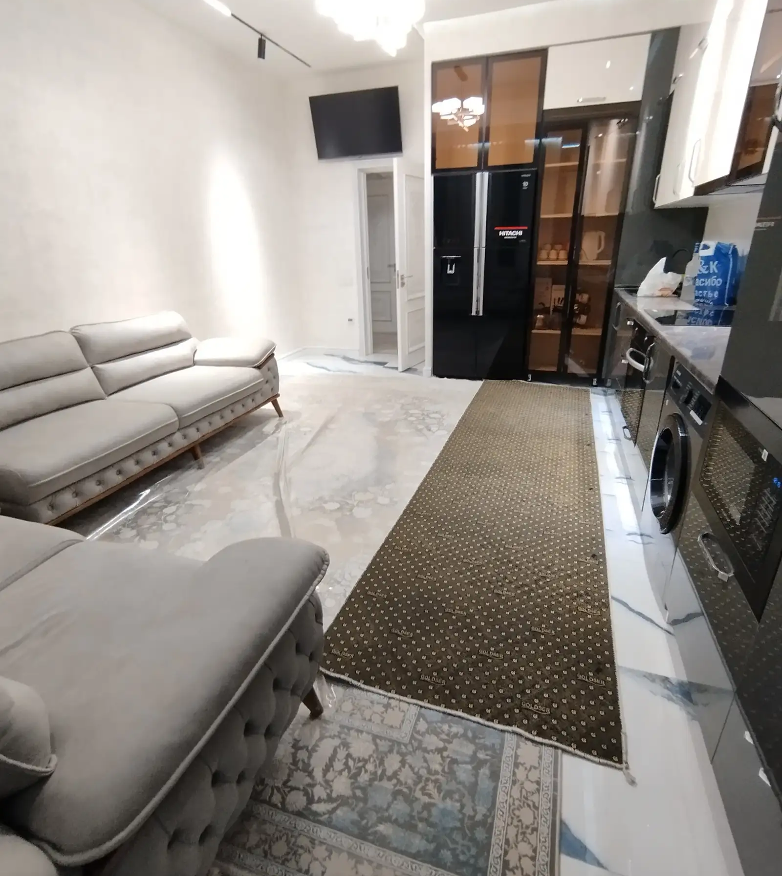 3-комн. квартира, 4 этаж, 140м², Шохмансур Опера болет пеши Парки Куруши Кабир