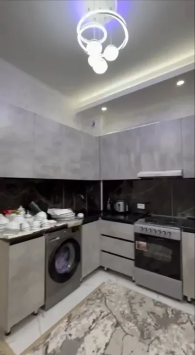2-комн. квартира, 5 этаж, 63 м², И. Сомони