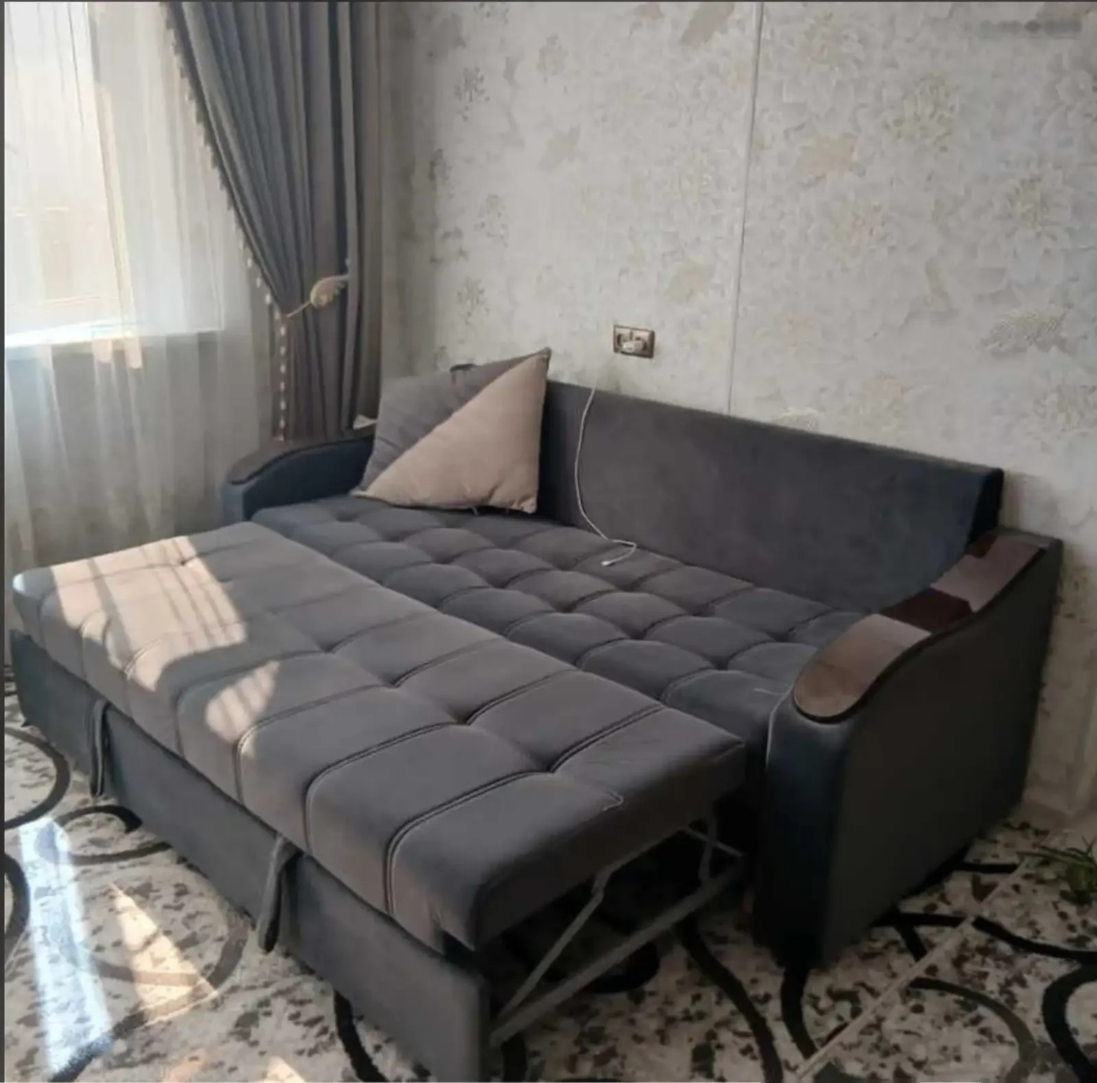 2-комн. квартира, 16 этаж, 106м², 82мкр