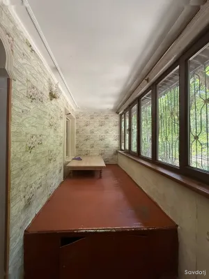 2-комн. квартира, 2 этаж, 60м², сино