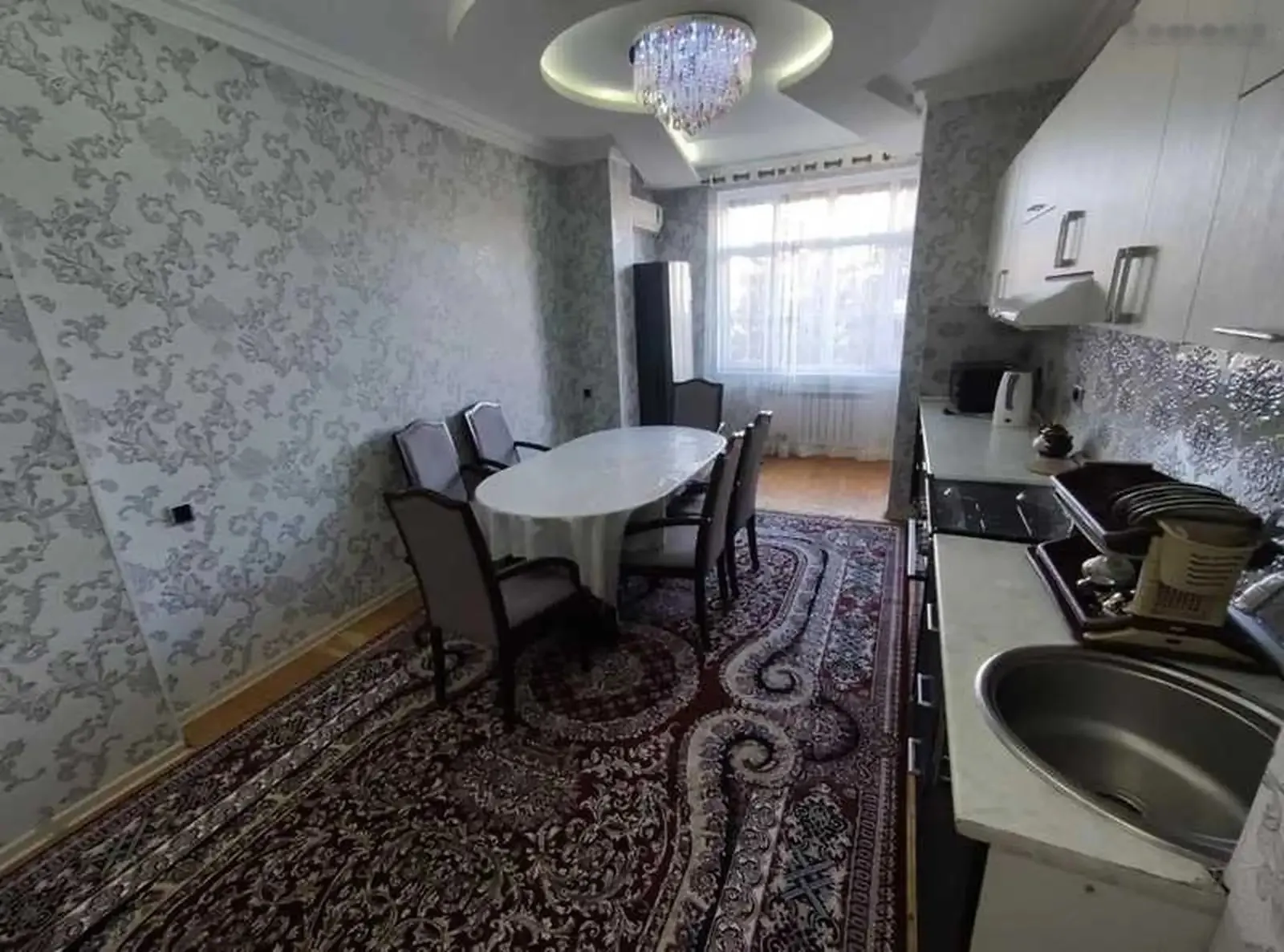 2-комн. квартира, 6 этаж, 101м², голубой экран