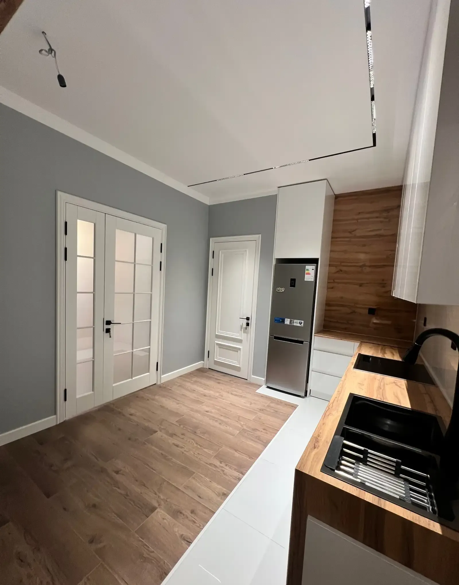 3-комн. квартира, 12 этаж, 78 м², Ашан