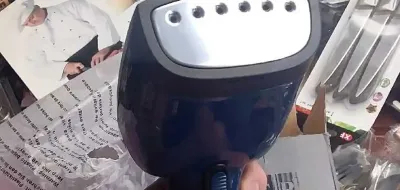 Паровой утюг HG-1269