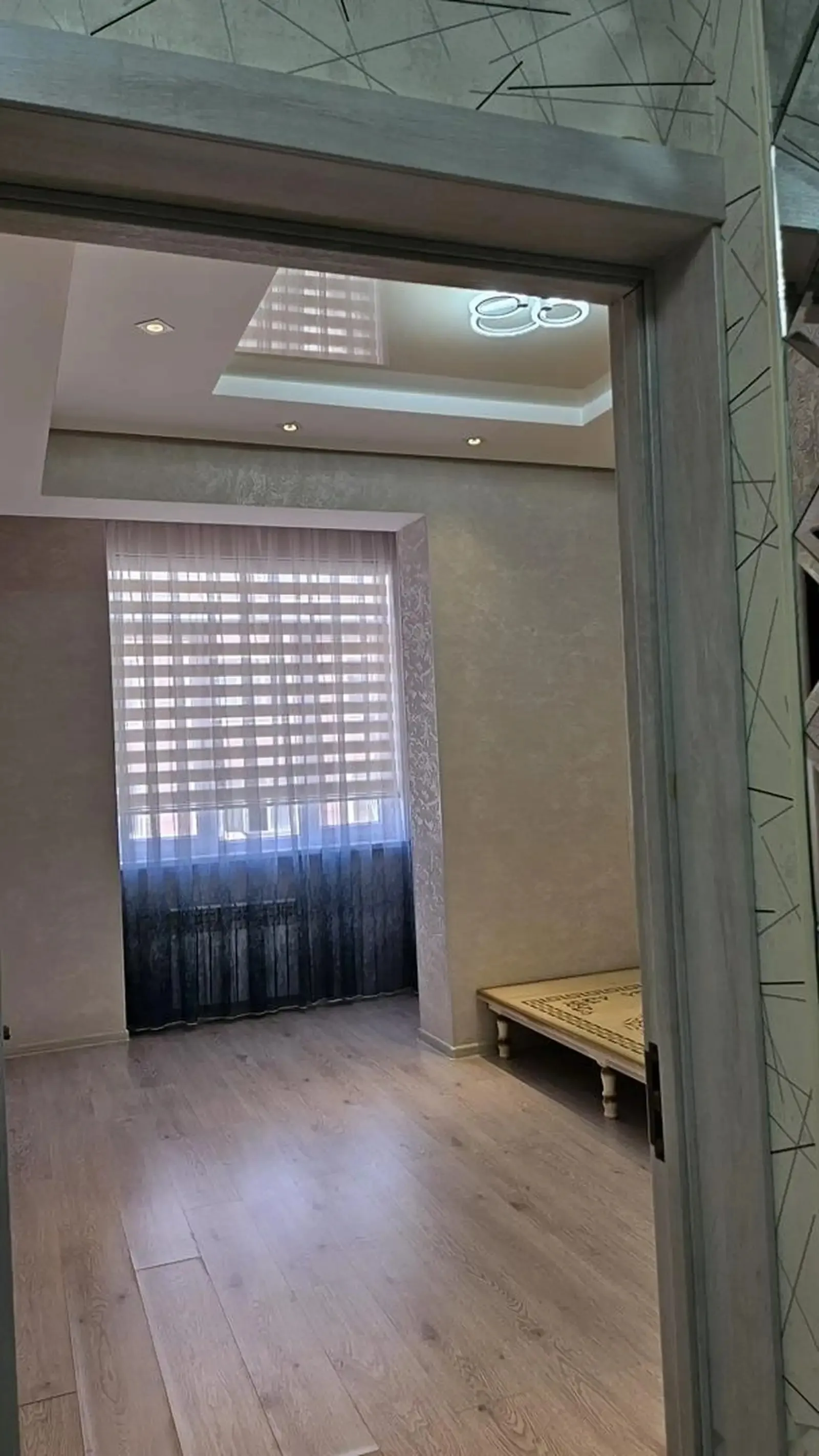 2-комн. квартира, 14 этаж, 53м², Овир (Пушти Гранд отель)