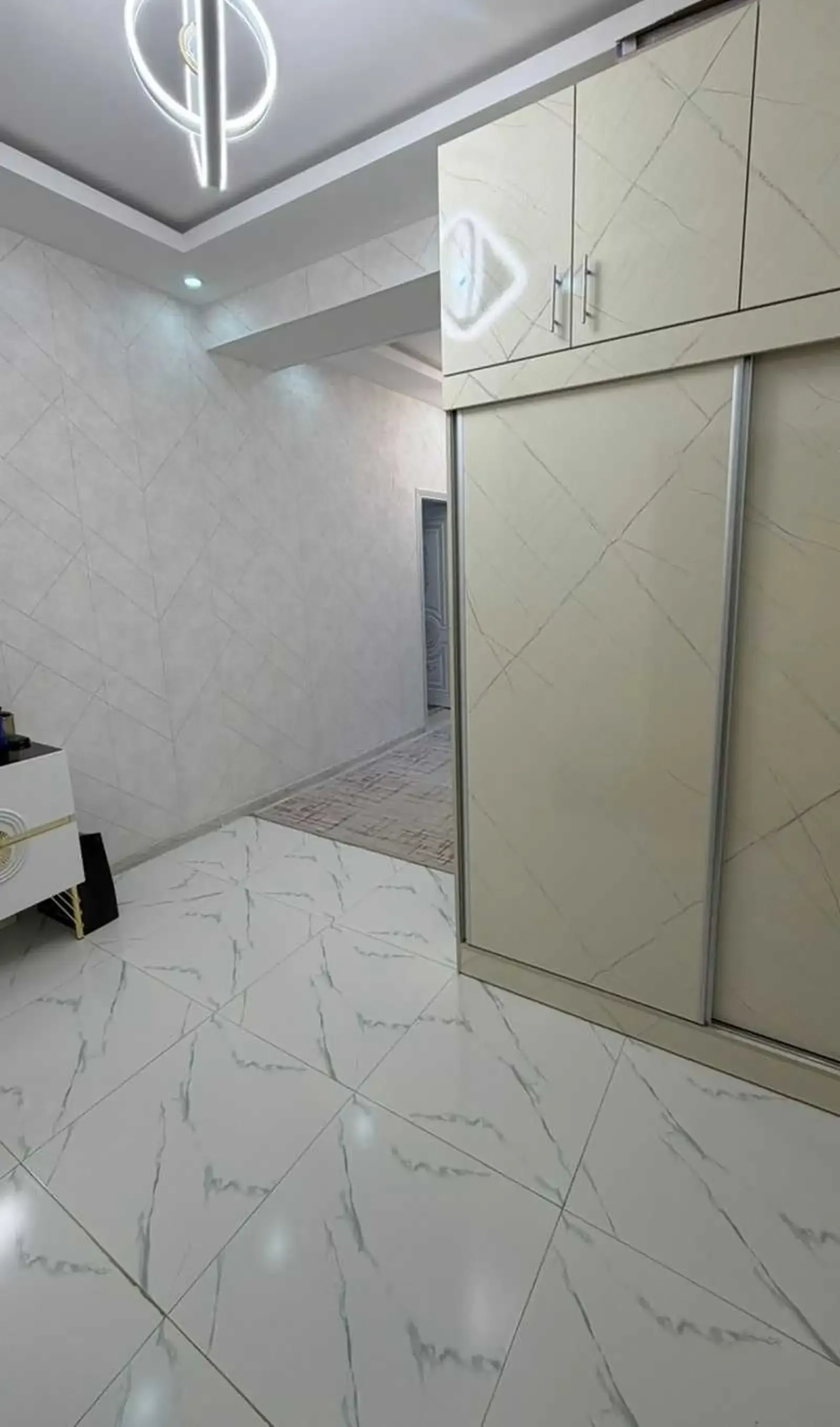 2-комн. квартира, 12 этаж, 80м², Южный