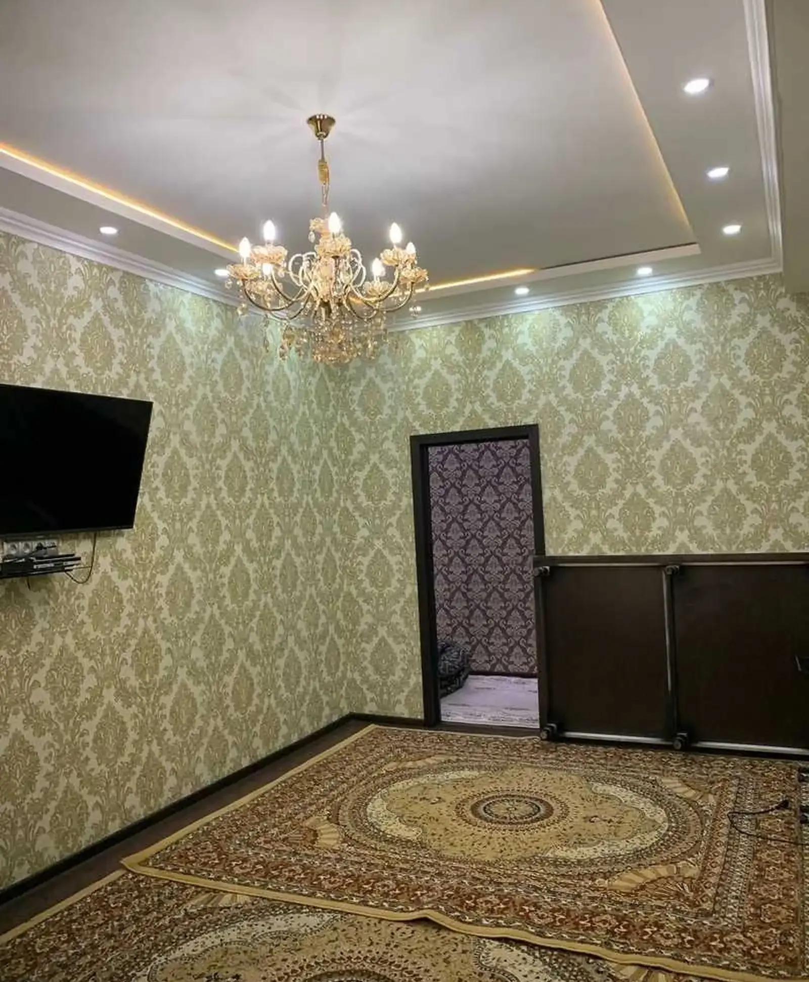 3-комн. квартира, 4 этаж, 105м², Зарафшон, Доми Нок
