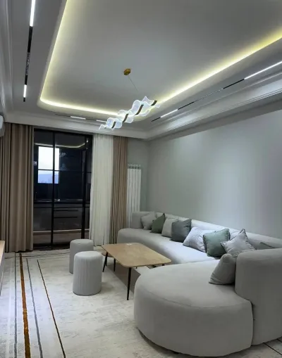 3-комн. квартира, 18 этаж, 81 м², И Сомони