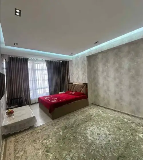2-комн. квартира, 5 этаж, 90 м², Исмоили Сомонӣ