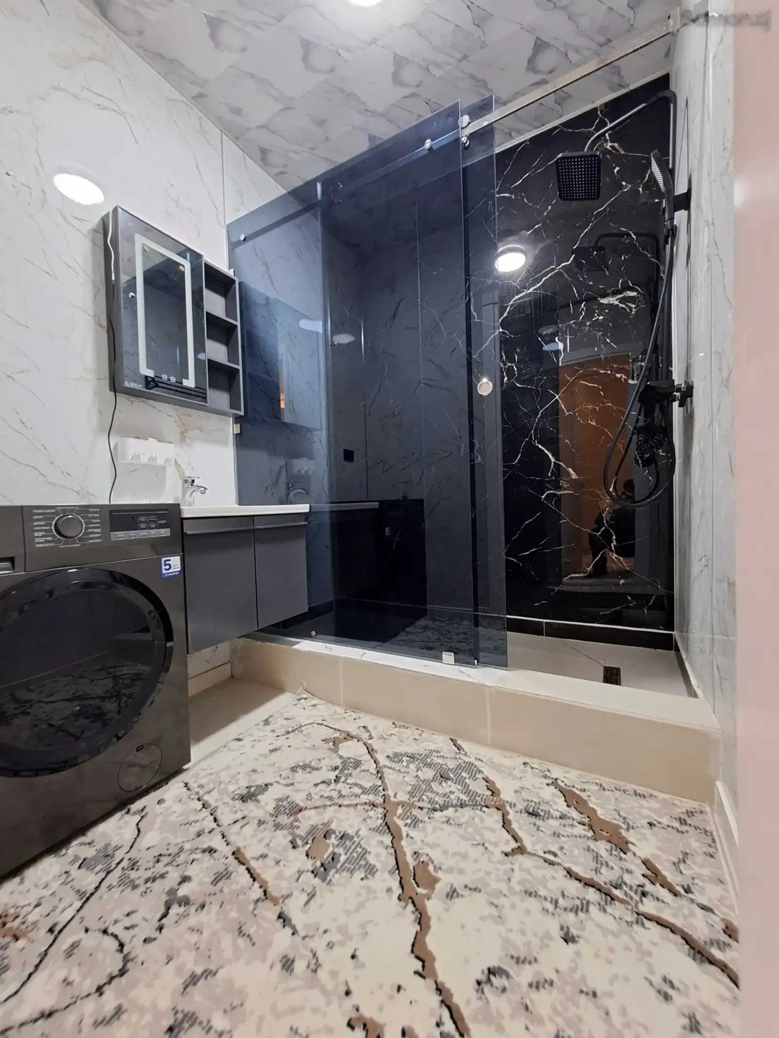 2-комн. квартира, 11 этаж, 65 м², 12мкр