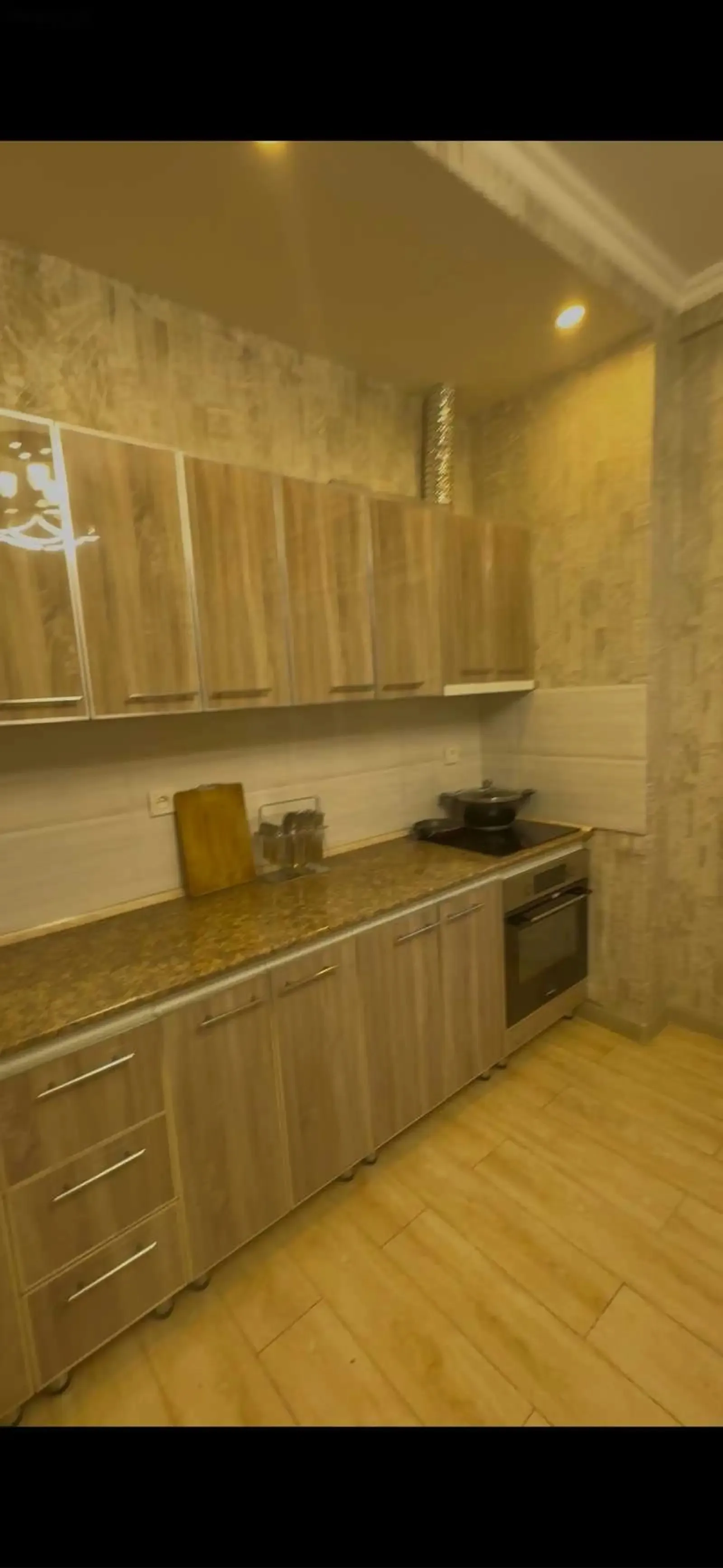 2-комн. квартира, 8 этаж, 100м², родоми