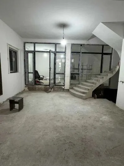 Помещение под свободное назначение, 258м², шохмансур