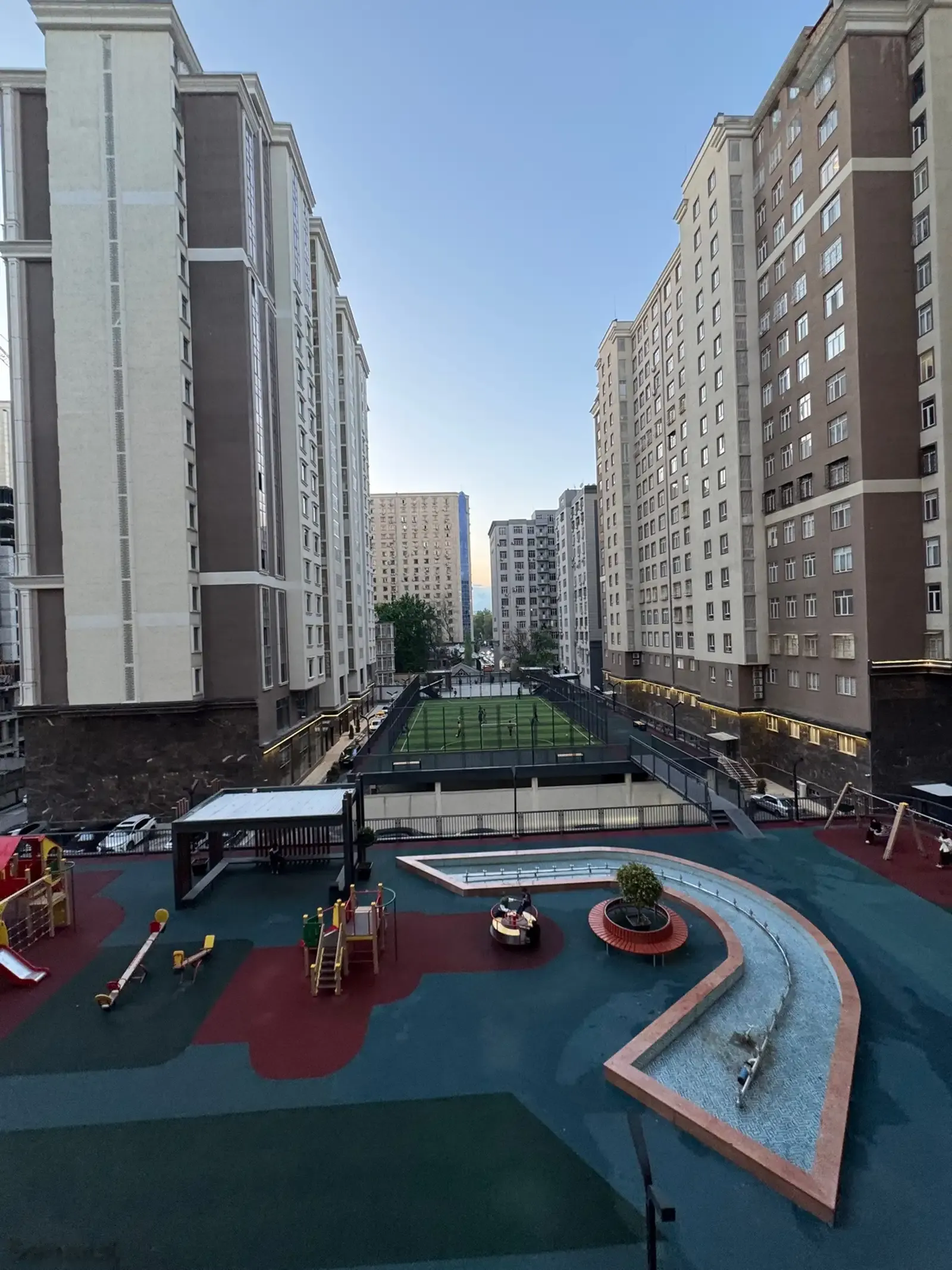 3-комн. квартира, 4 этаж, 120 м², Дом печать