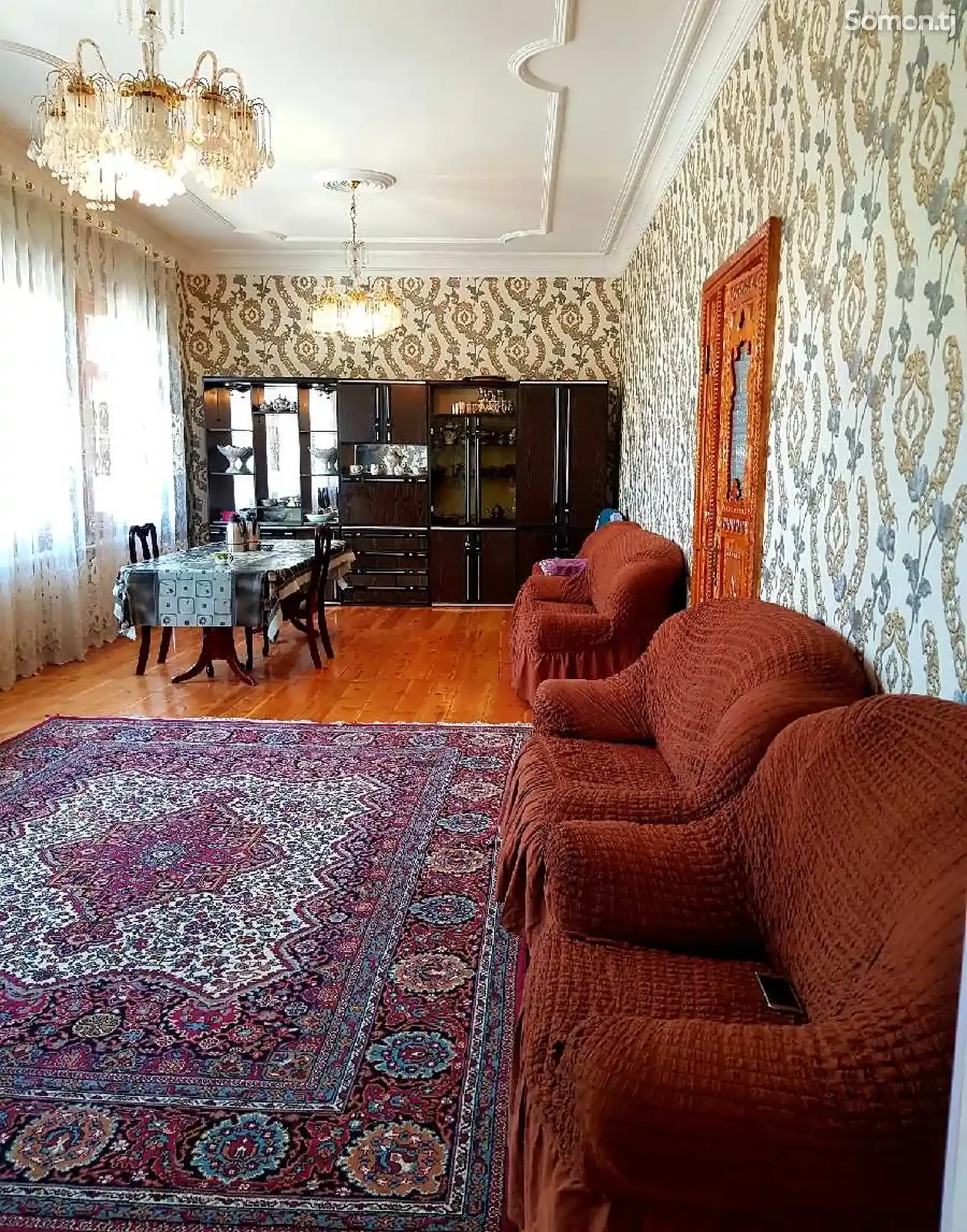 2-этажный, 10 комнатный дом, 900 м², Шохмансур